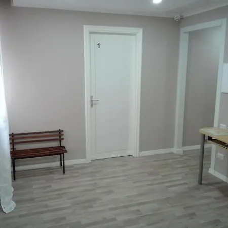 בית הארחה Affittacamere Near The Castle *